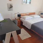 Апартаменты Seaview In Dalmatia With Garden Цавтат