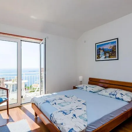 Seaview In Dalmatia With Garden